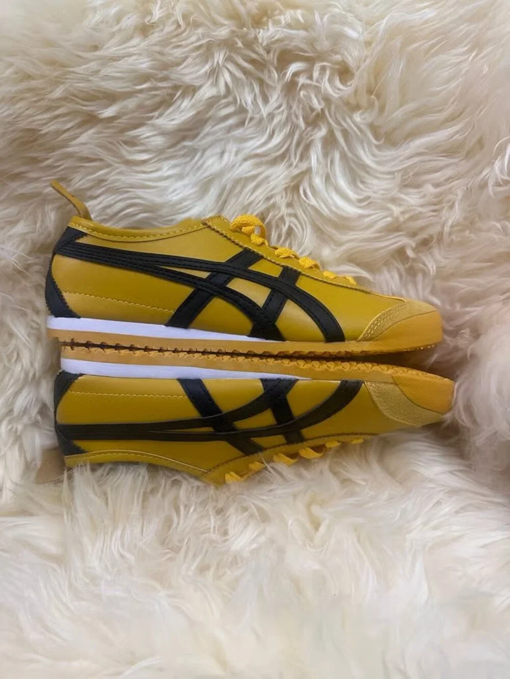 Onitsuka Tiger by Asics onitsuka tiger